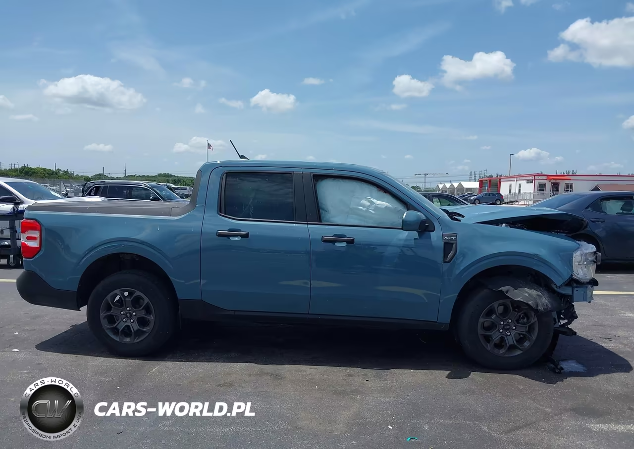 2023 Ford Maverick Xlt VIN:3FTTW8E32PRA93823 - 14