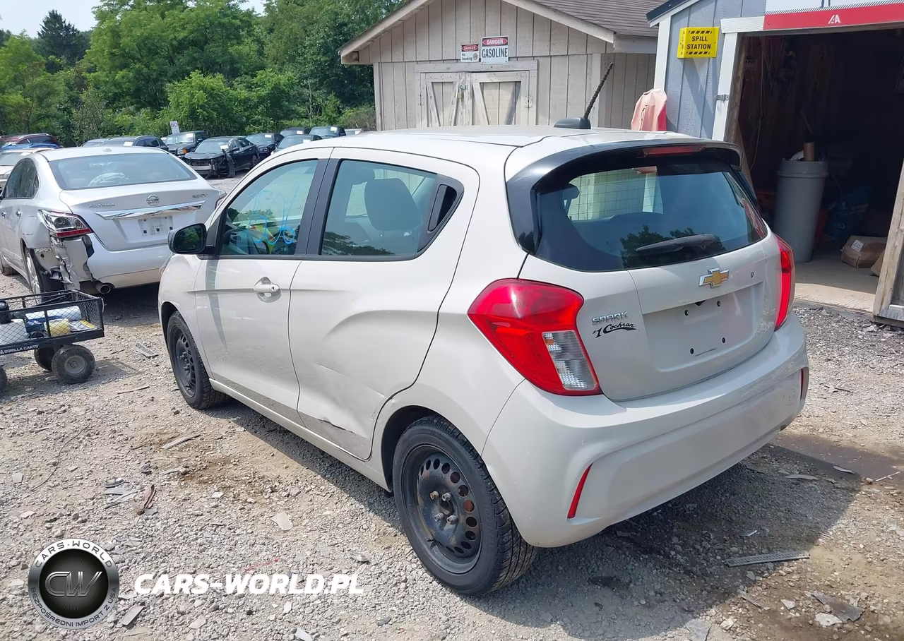 2017 Chevrolet Spark Ls Cvt VIN:KL8CB6SA3HC741651 - 3