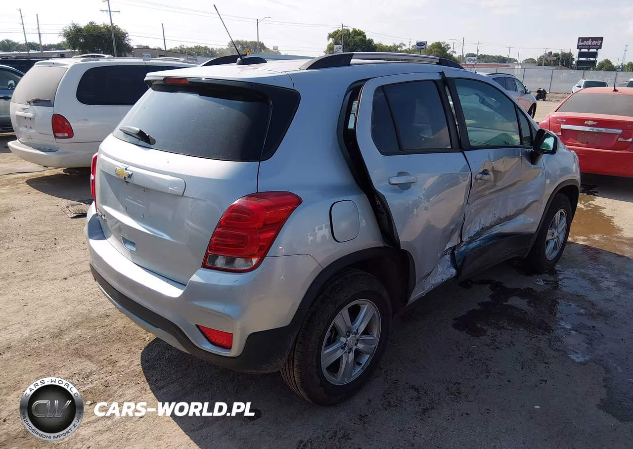 2021 Chevrolet Trax Awd Lt VIN:KL7CJPSM0MB365336 - 4