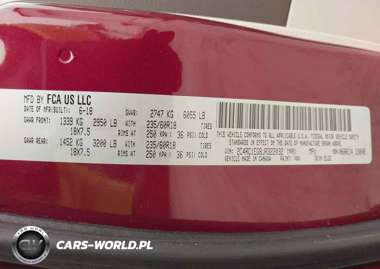 2018 Chrysler Pacifica Touring L Plus VIN:2C4RC1EG8JR322032 - 9