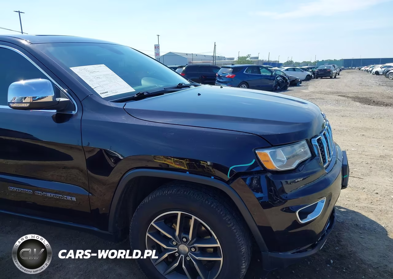 2018 Jeep Grand Cherokee Limited 4X2 VIN:1C4RJEBG1JC339880 - 18
