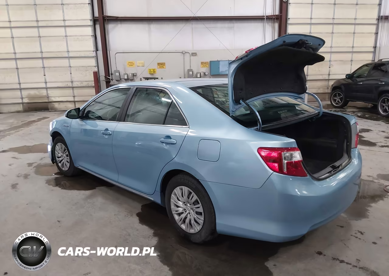 2012 Toyota Camry Hybrid Le VIN:4T1BD1FK7CU057493 - 3