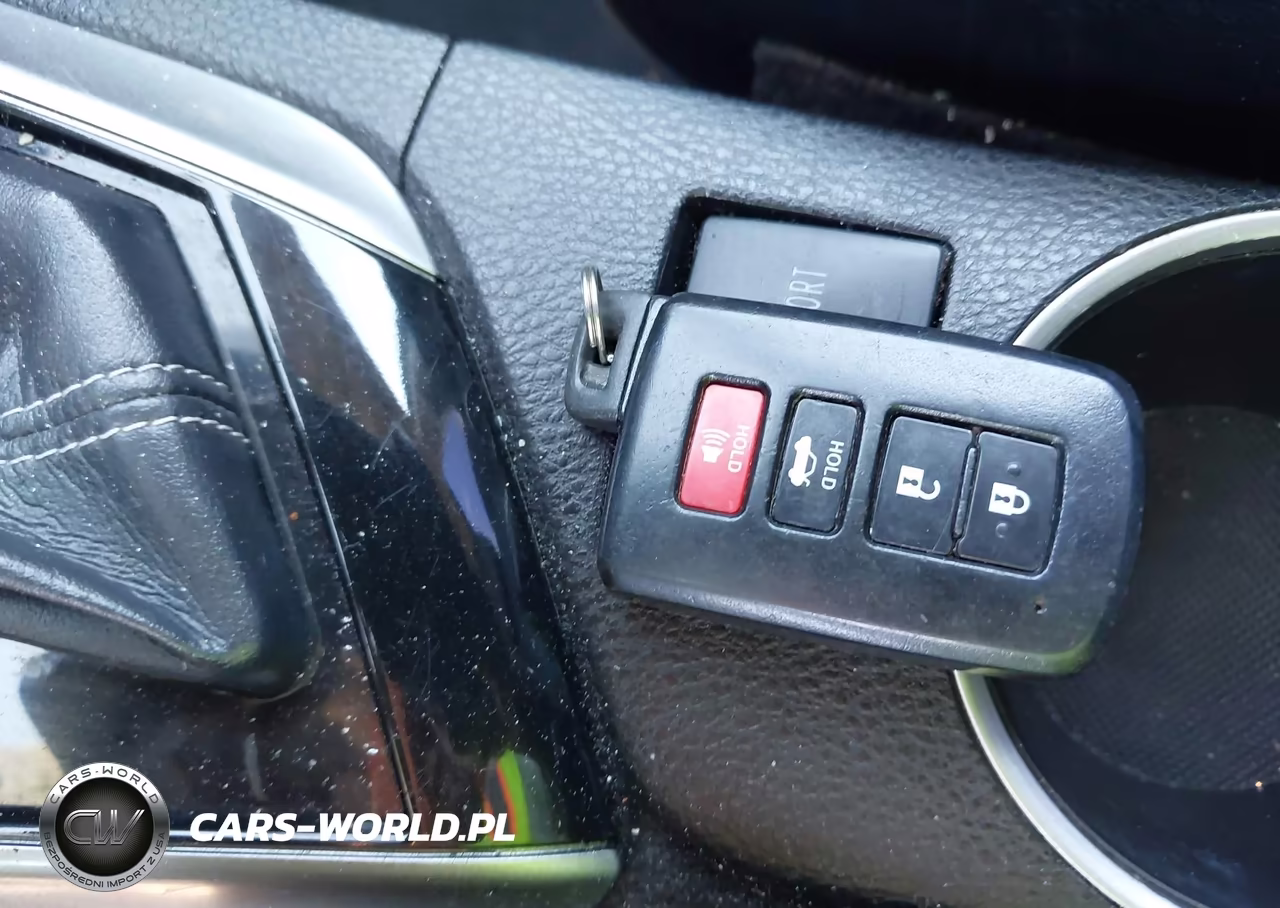 2015 Toyota Corolla S Plus VIN:5YFBURHE4FP197366 - 11