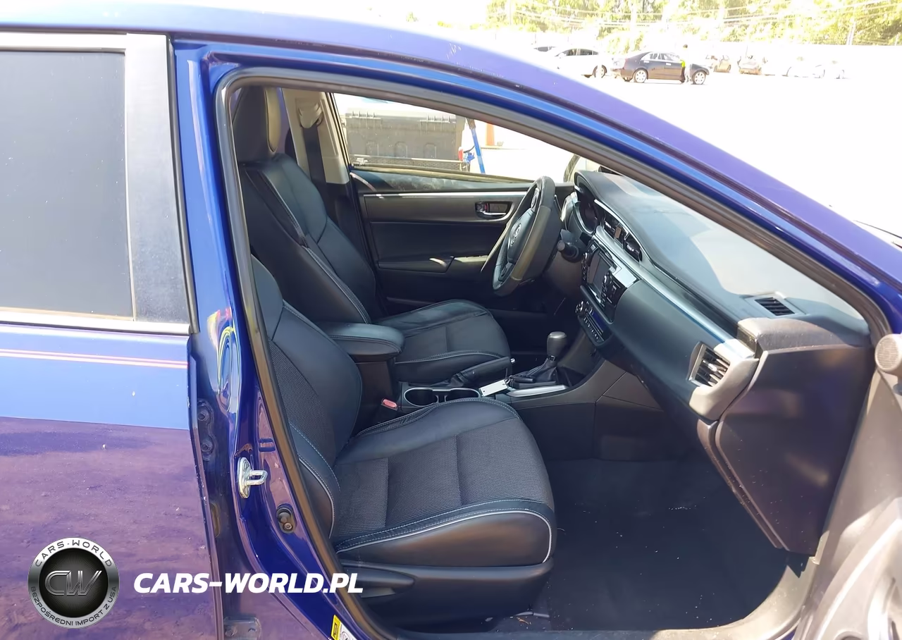 2015 Toyota Corolla S Plus VIN:5YFBURHE4FP197366 - 5