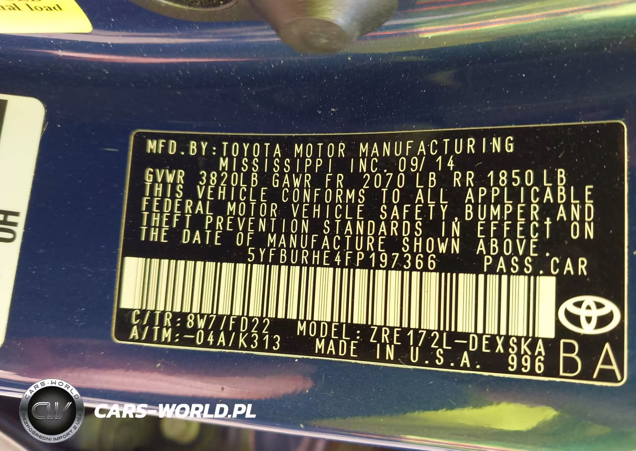 2015 Toyota Corolla S Plus VIN:5YFBURHE4FP197366 - 9