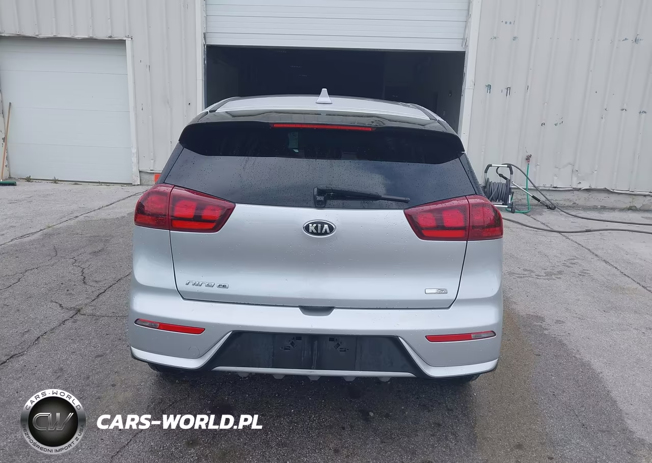 2018 Kia Niro Fe VIN:KNDCB3LC5J5147482 - 16