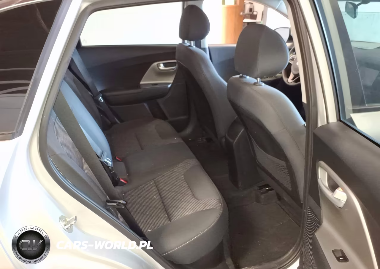 2018 Kia Niro Fe VIN:KNDCB3LC5J5147482 - 8