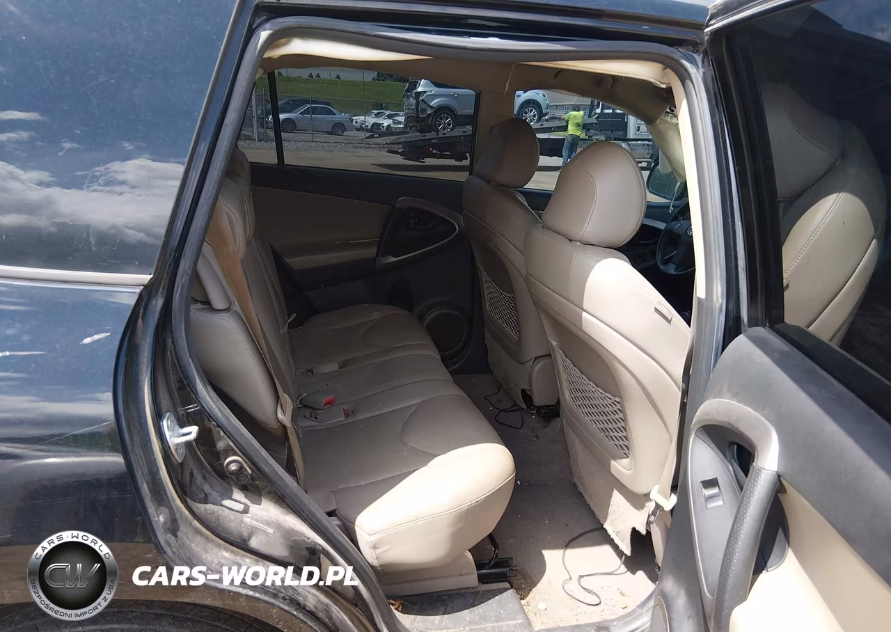 2007 Toyota Rav4 Limited VIN:JTMBK31V576026230 - 8