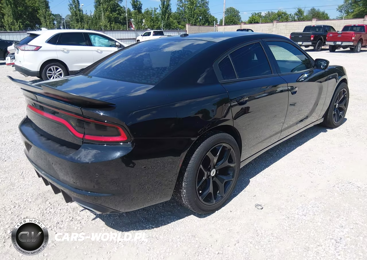 2018 Dodge Charger Sxt Rwd VIN:2C3CDXBG7JH244430 - 4