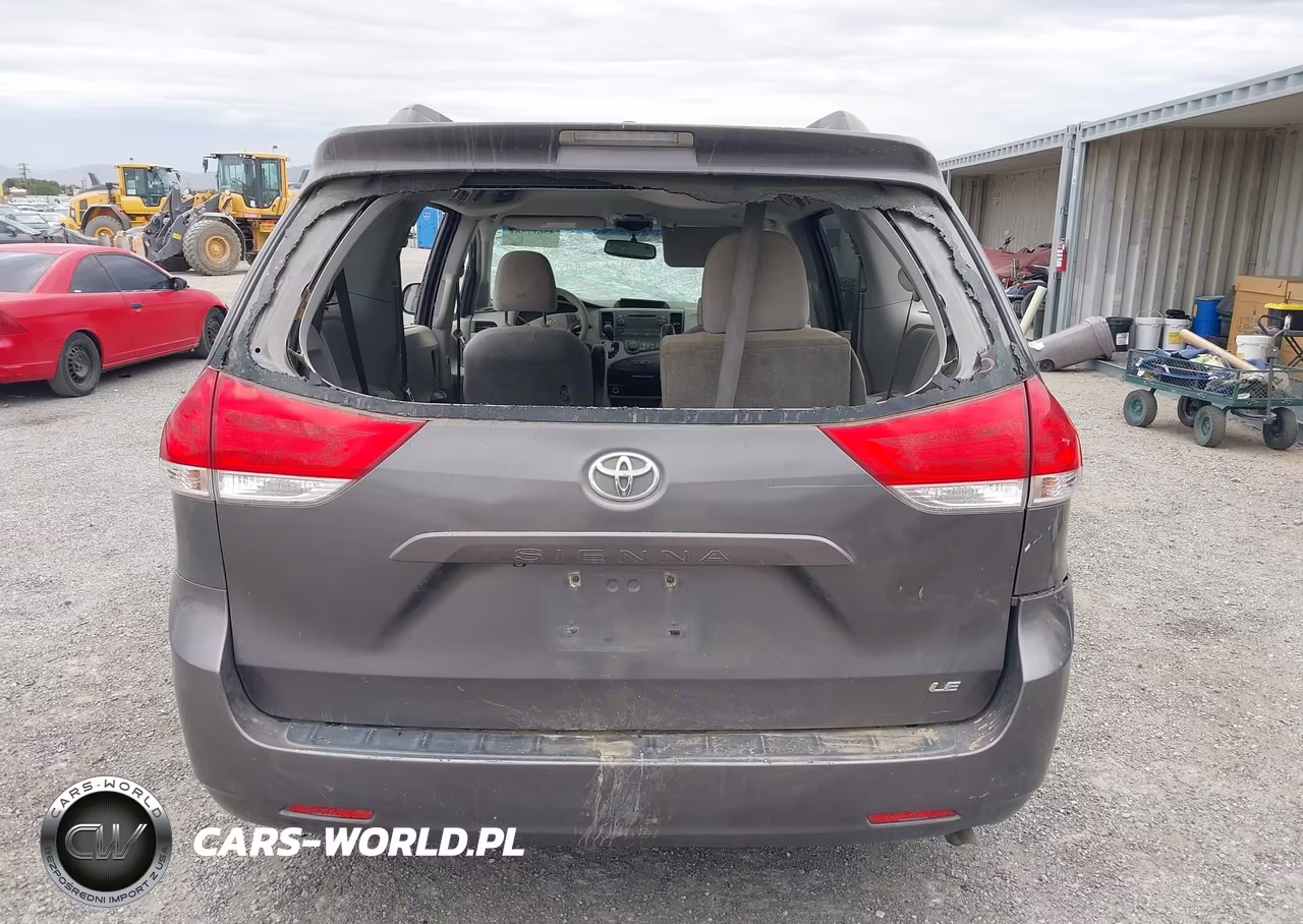 2013 Toyota Sienna Le V6 8 Passenger VIN:5TDKK3DCXDS377981 - 16