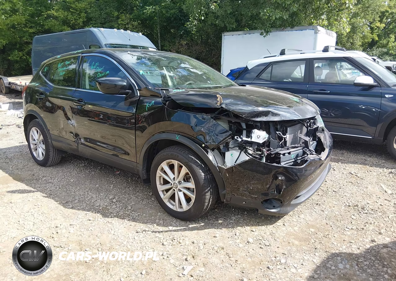 2019 Nissan Rogue Sport S – zdjęcie 1 z 17