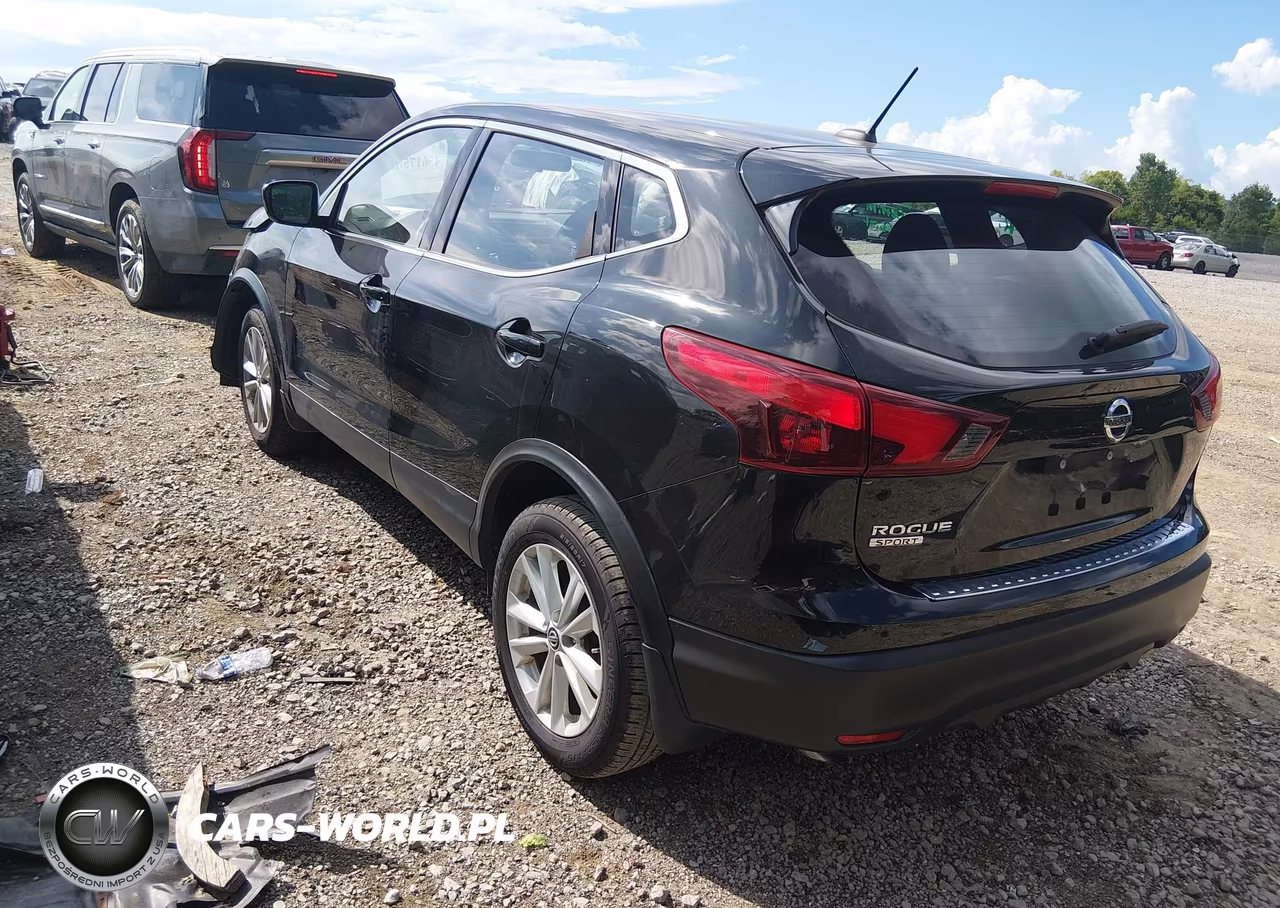 2019 Nissan Rogue Sport S VIN:JN1BJ1CP5KW523831 - 3
