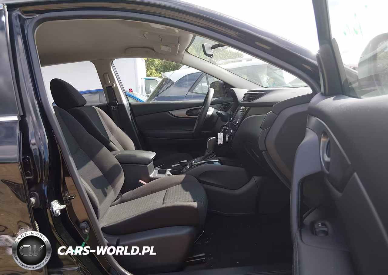 2019 Nissan Rogue Sport S VIN:JN1BJ1CP5KW523831 - 5