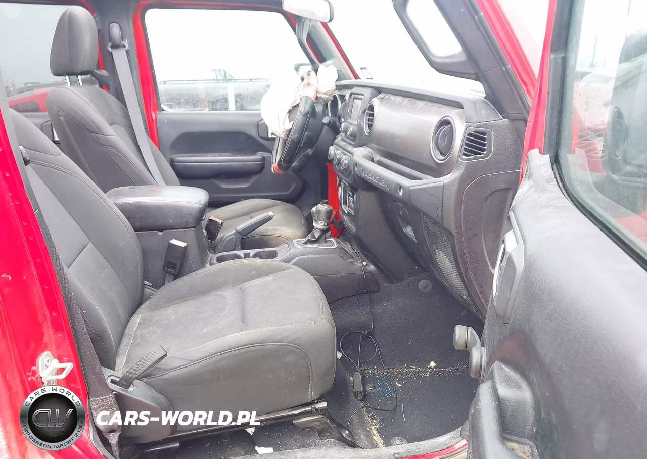 2018 Jeep Wrangler Unlimited Sport 4X4 VIN:1C4HJXDG0JW164248 - 5
