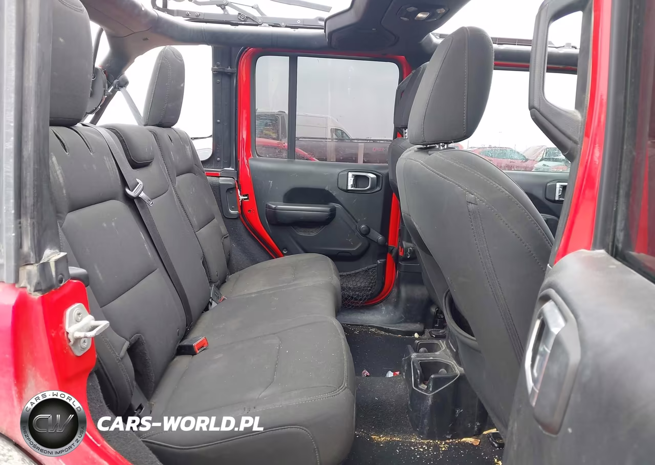2018 Jeep Wrangler Unlimited Sport 4X4 VIN:1C4HJXDG0JW164248 - 8