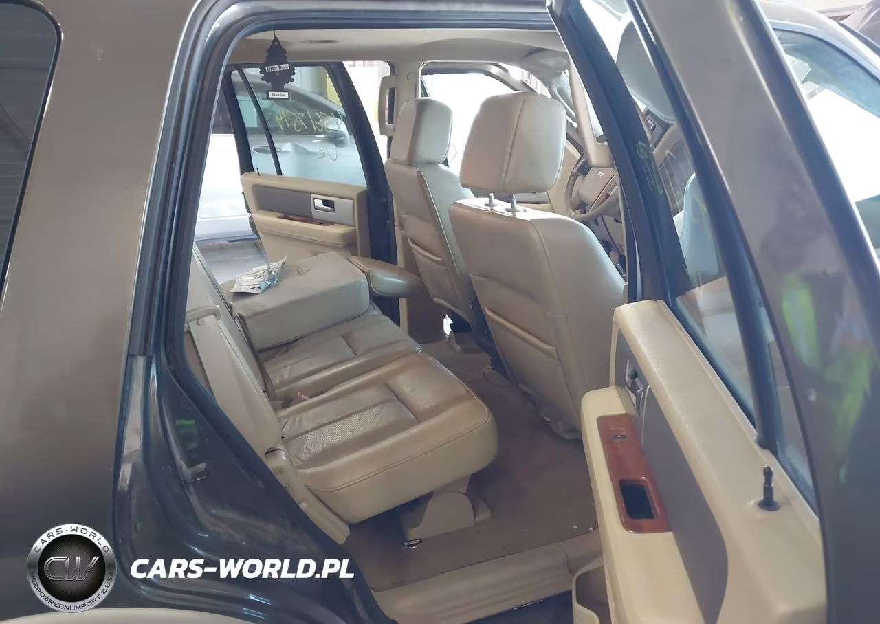 2008 Ford Expedition Eddie Bauer VIN:1FMFU185X8LA76142 - 8