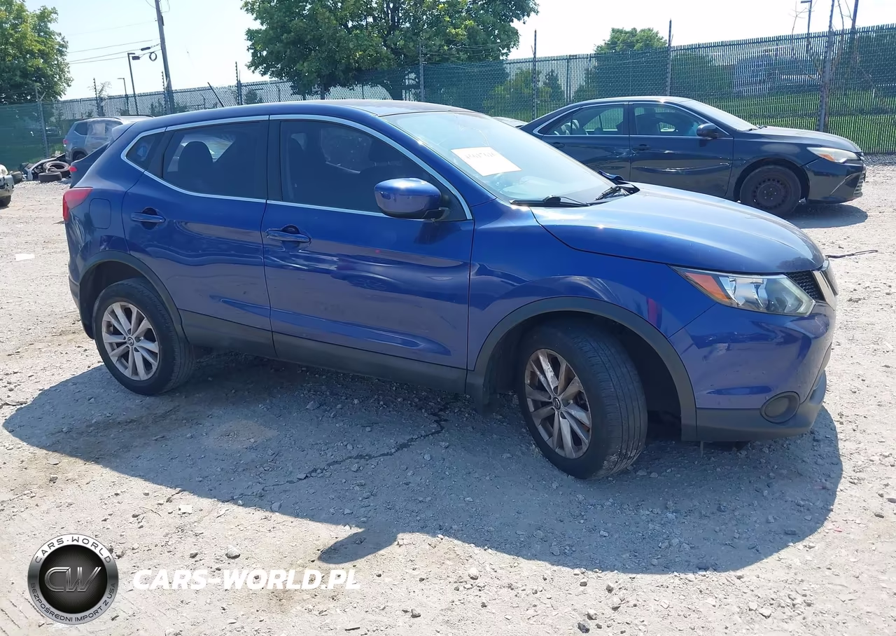2019 Nissan Rogue Sport S – zdjęcie 1 z 15