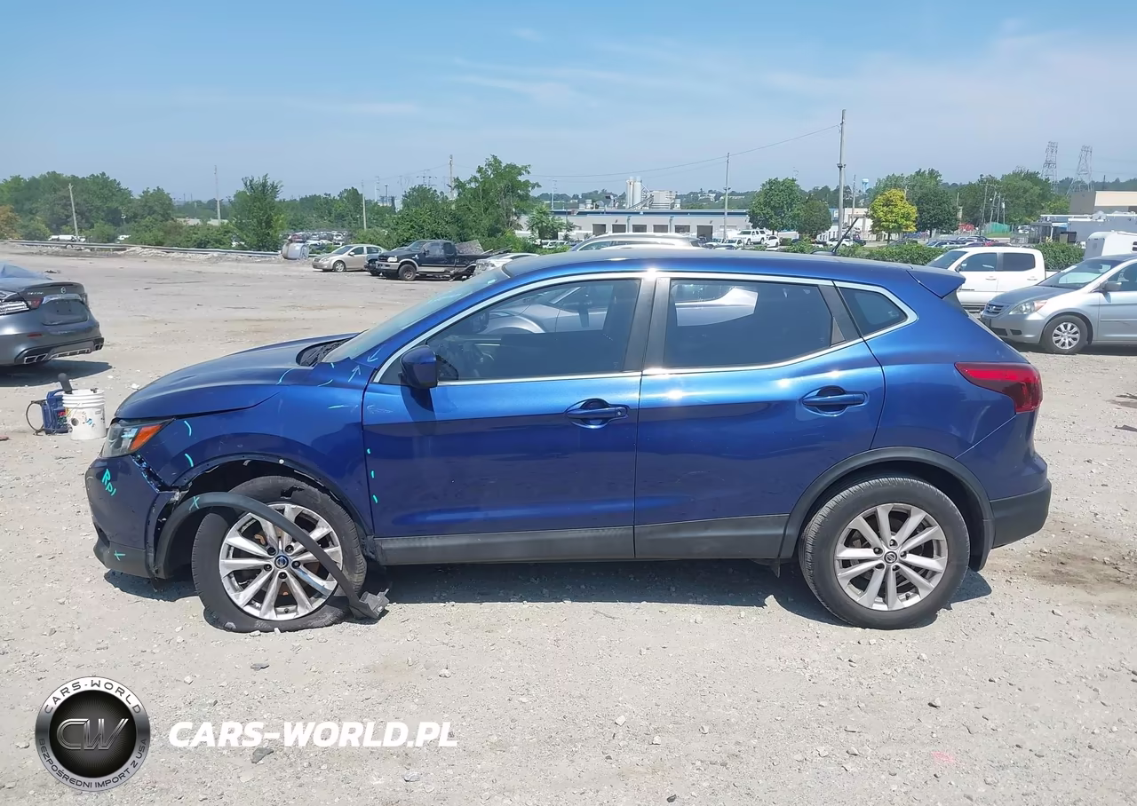 2019 Nissan Rogue Sport S VIN:JN1BJ1CR3KW348528 - 13