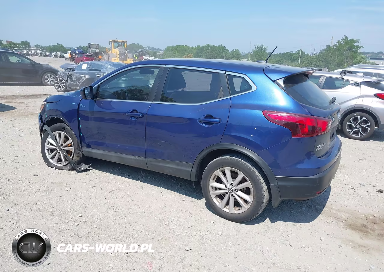 2019 Nissan Rogue Sport S VIN:JN1BJ1CR3KW348528 - 3