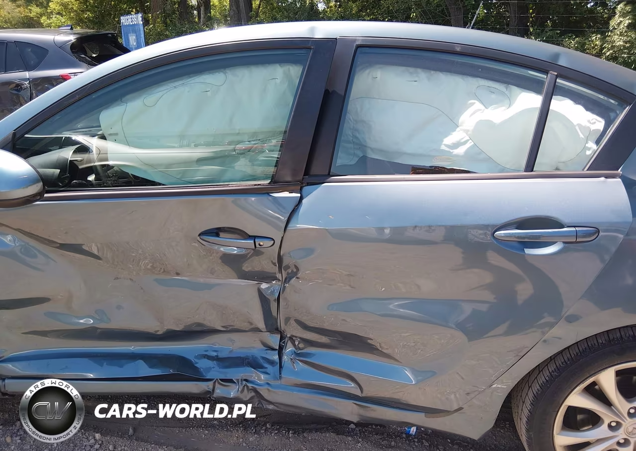 2011 Mazda Mazda3 S Sport VIN:JM1BL1U58B1363803 - 14