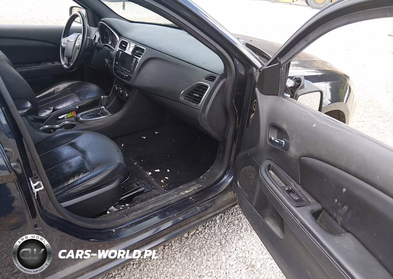 2012 Chrysler 200 Limited VIN:1C3CCBCG0CN326773 - 5
