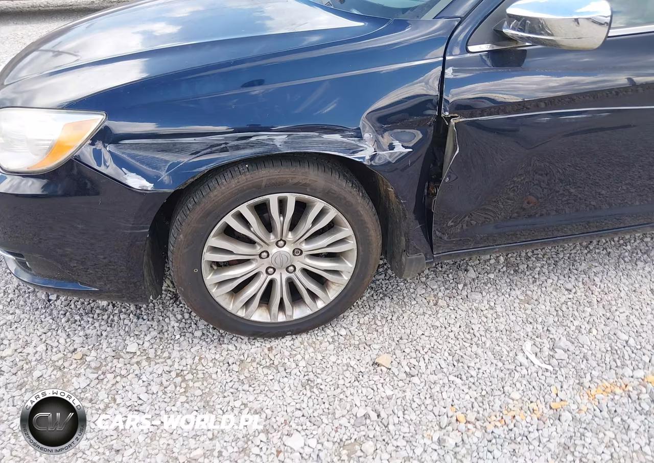 2012 Chrysler 200 Limited VIN:1C3CCBCG0CN326773 - 6