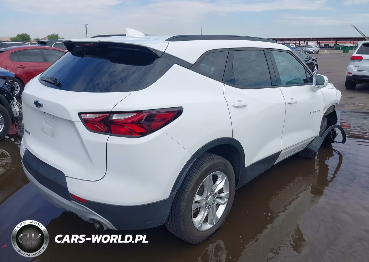 2019 Chevrolet Blazer VIN:3GNKBBRAXKS693737 - 4