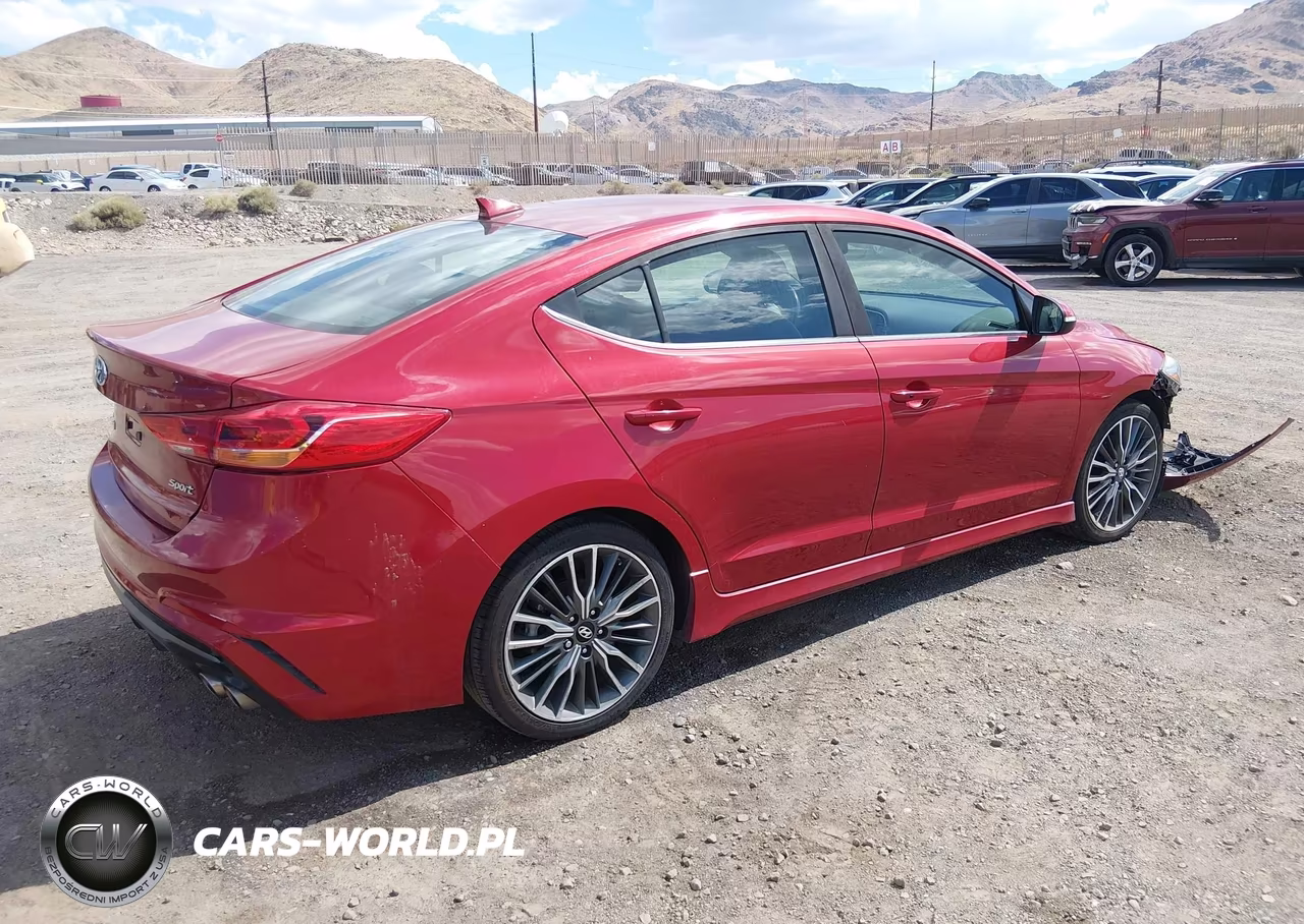 2018 Hyundai Elantra Sport VIN:KMHD04LB3JU482135 - 4