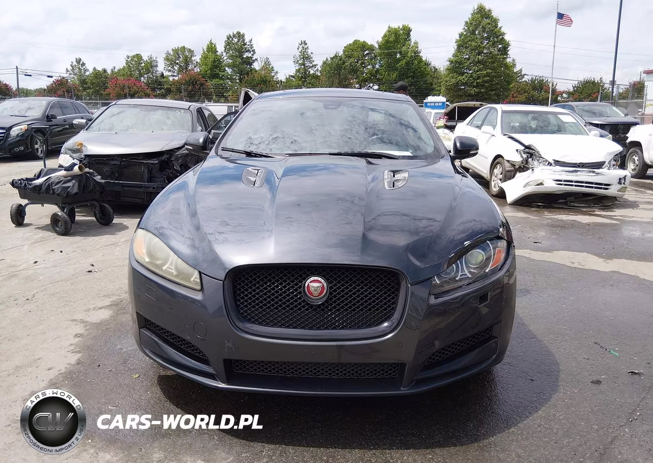 2015 Jaguar Xf 5.0L Supercharged VIN:SAJWA0HP3FMU75217 - 12