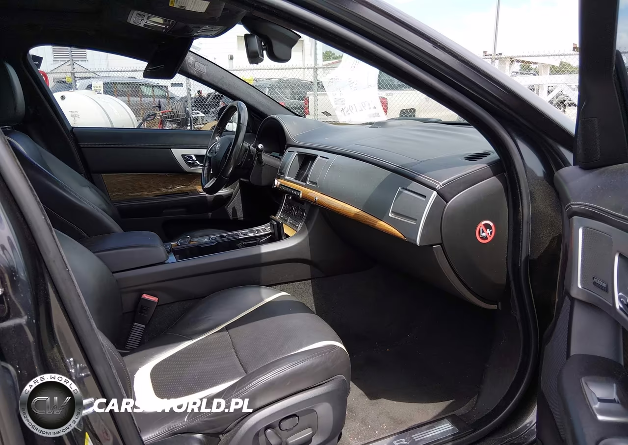 2015 Jaguar Xf 5.0L Supercharged VIN:SAJWA0HP3FMU75217 - 5