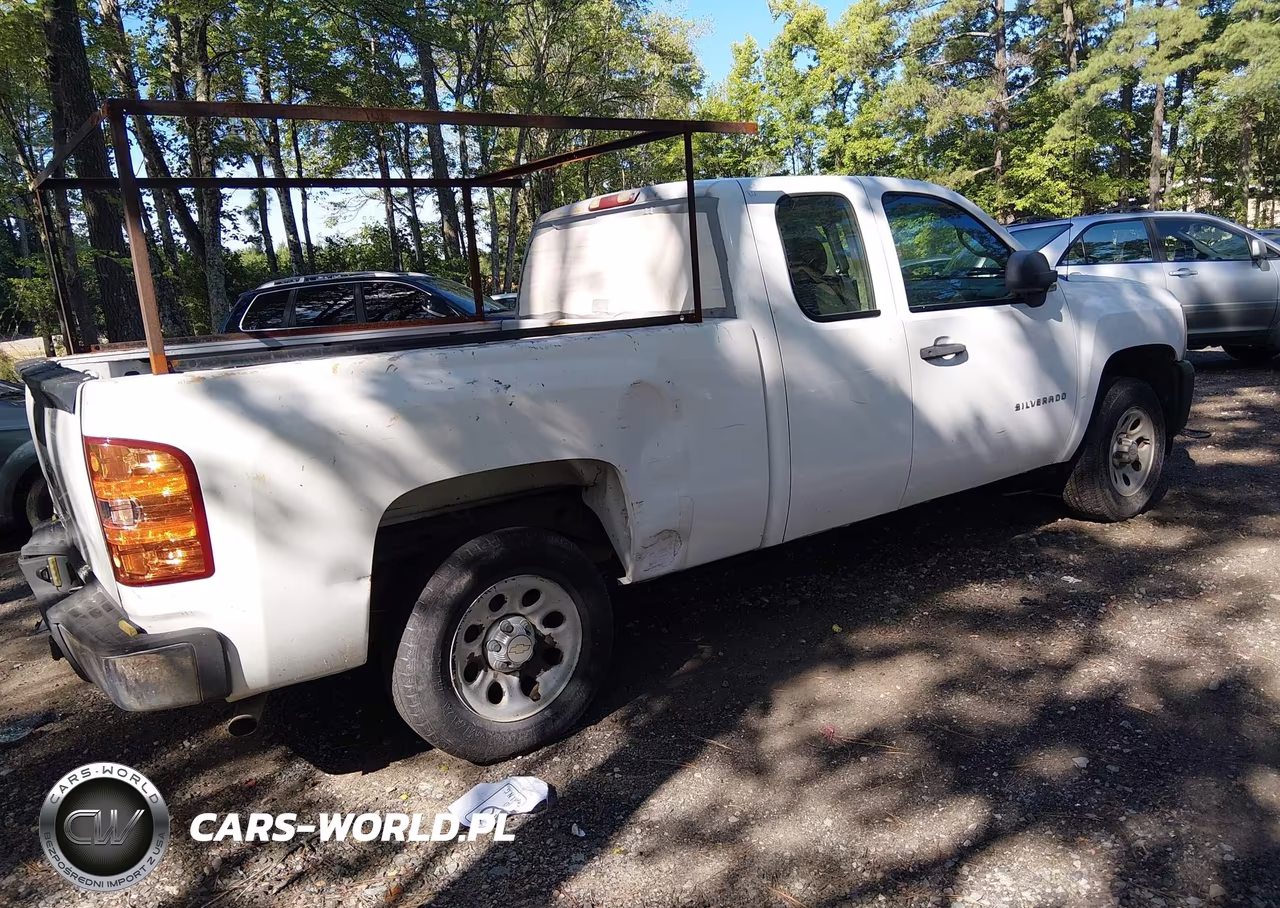 2011 Chevrolet Silverado 1500 Work Truck VIN:1GCRCPEX3BZ448552 - 4