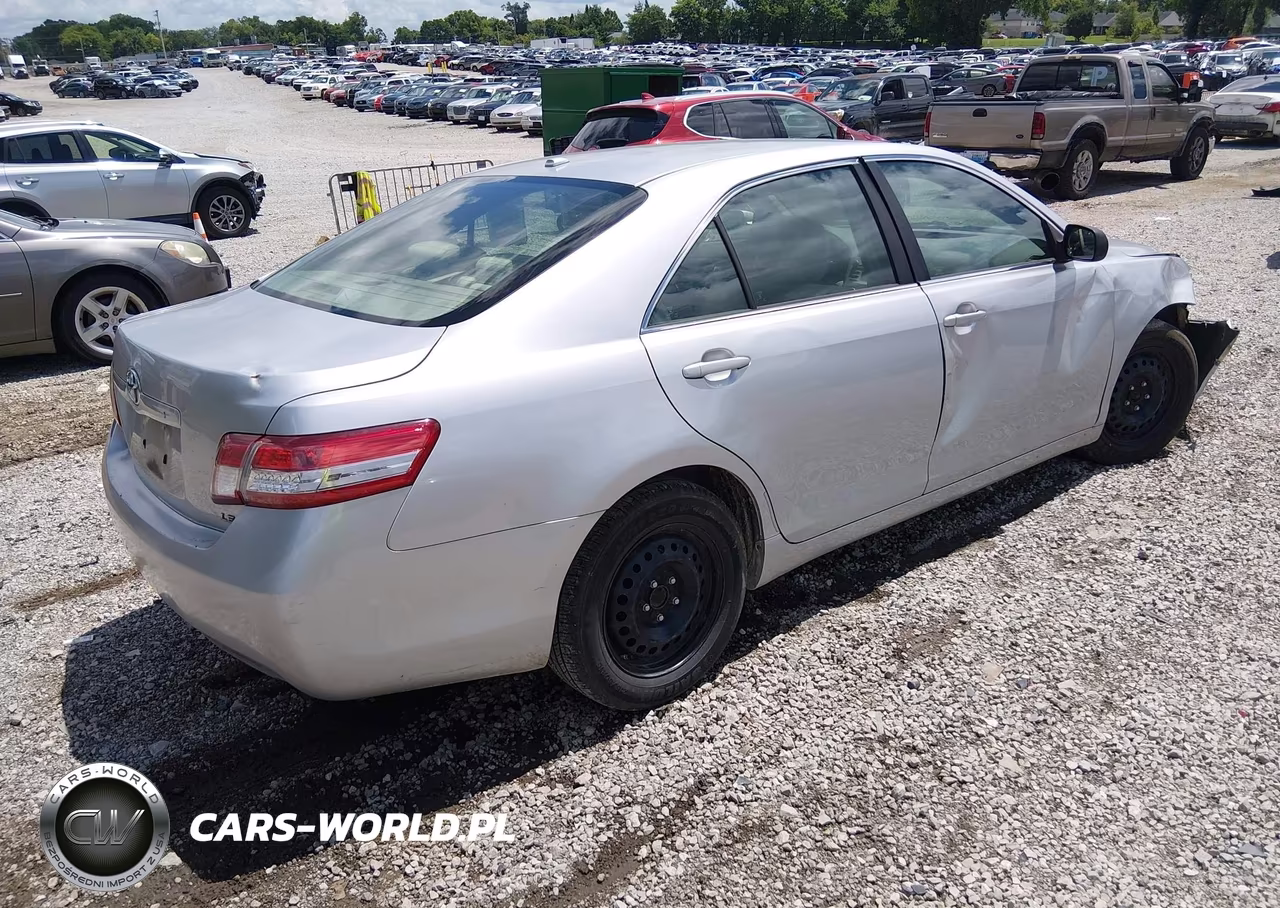 2010 Toyota Camry Le VIN:4T4BF3EK0AR081001 - 4