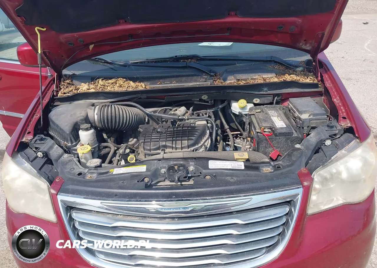 2013 Chrysler Town & Country Touring VIN:2C4RC1BG2DR558734 - 10