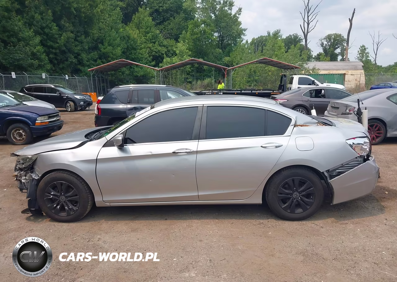 2015 Honda Accord Lx VIN:1HGCR2F35FA059243 - 14