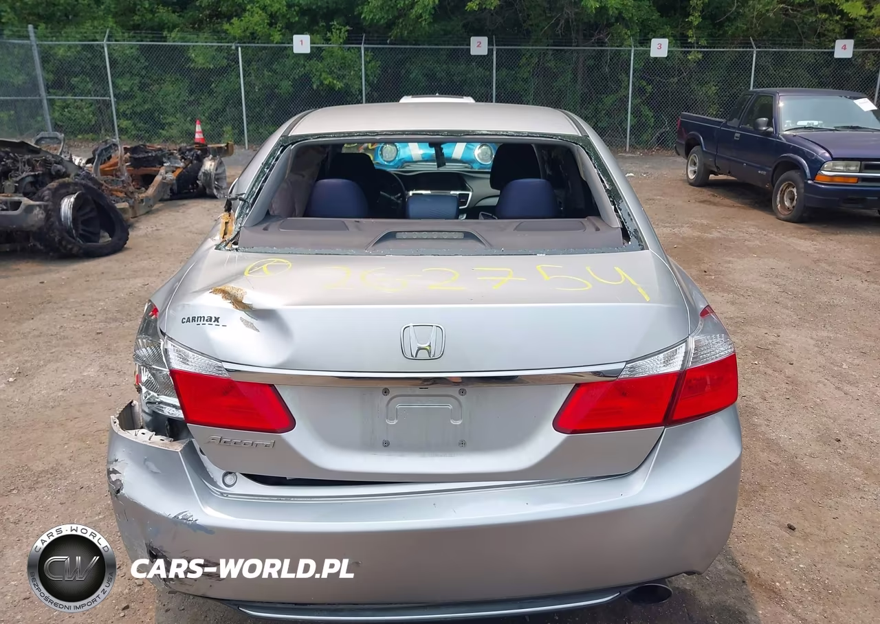 2015 Honda Accord Lx VIN:1HGCR2F35FA059243 - 16