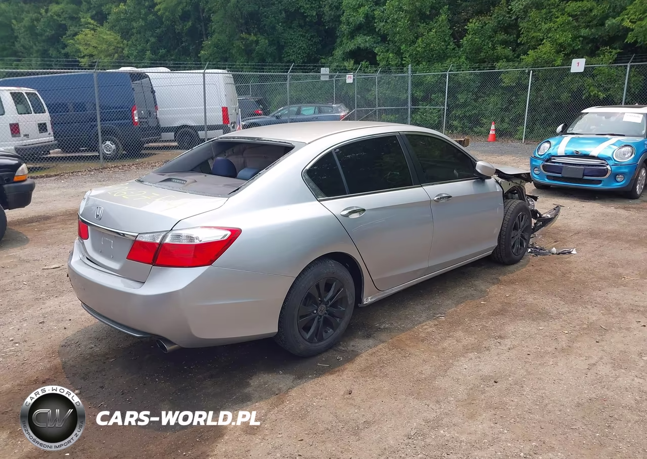 2015 Honda Accord Lx VIN:1HGCR2F35FA059243 - 4