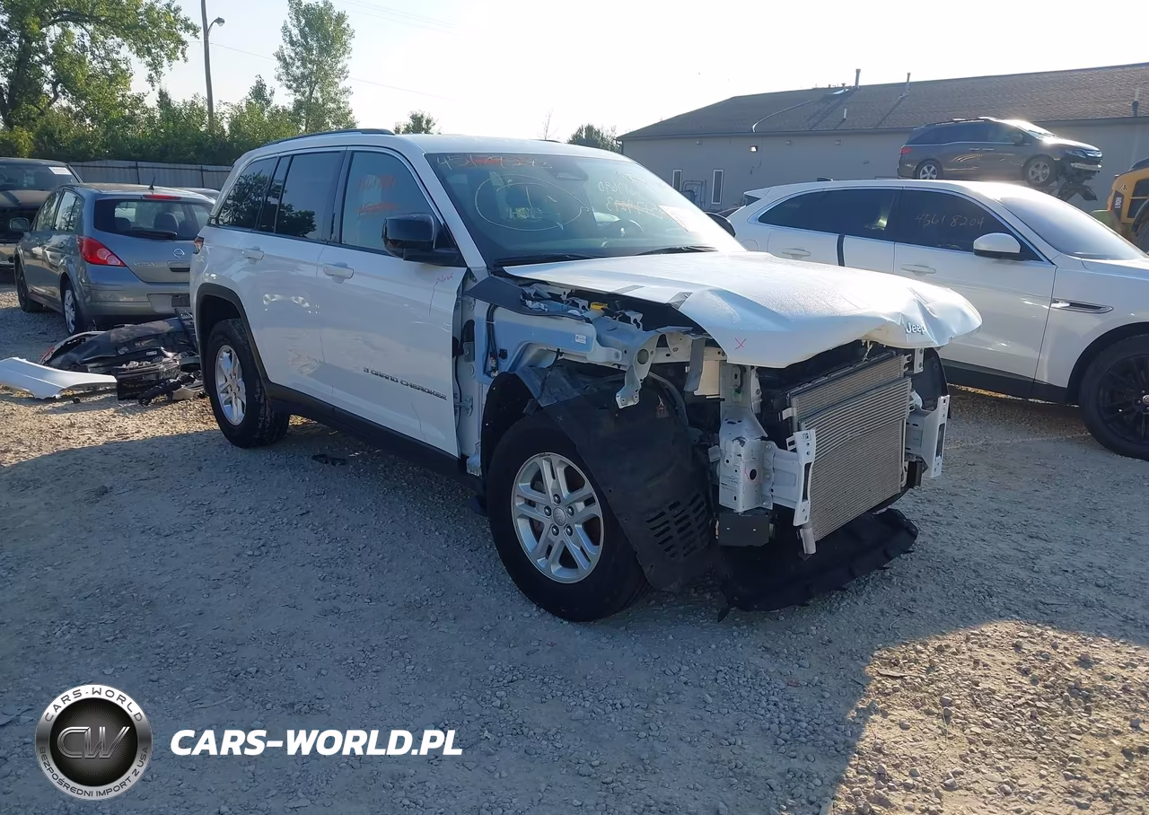 2023 Jeep Grand Cherokee Laredo 4X4 – zdjęcie 1 z 17