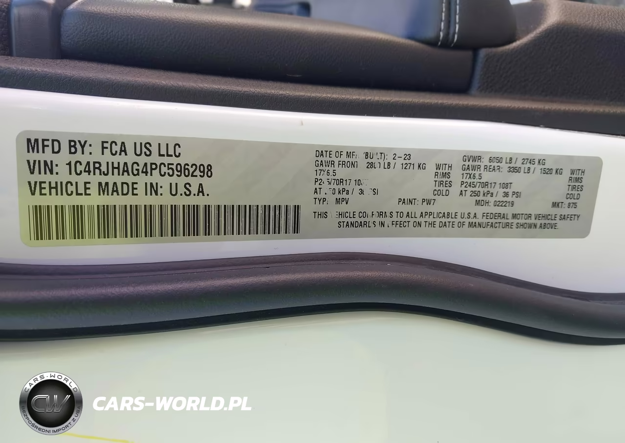 2023 Jeep Grand Cherokee Laredo 4X4 VIN:1C4RJHAG4PC596298 - 9