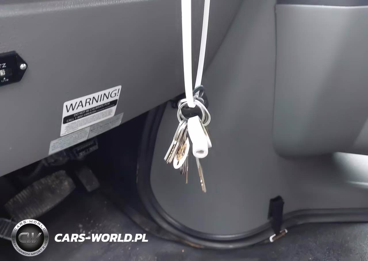 2018 Ford E-450 Cutaway VIN:1FDXE4FS2JDC25025 - 16