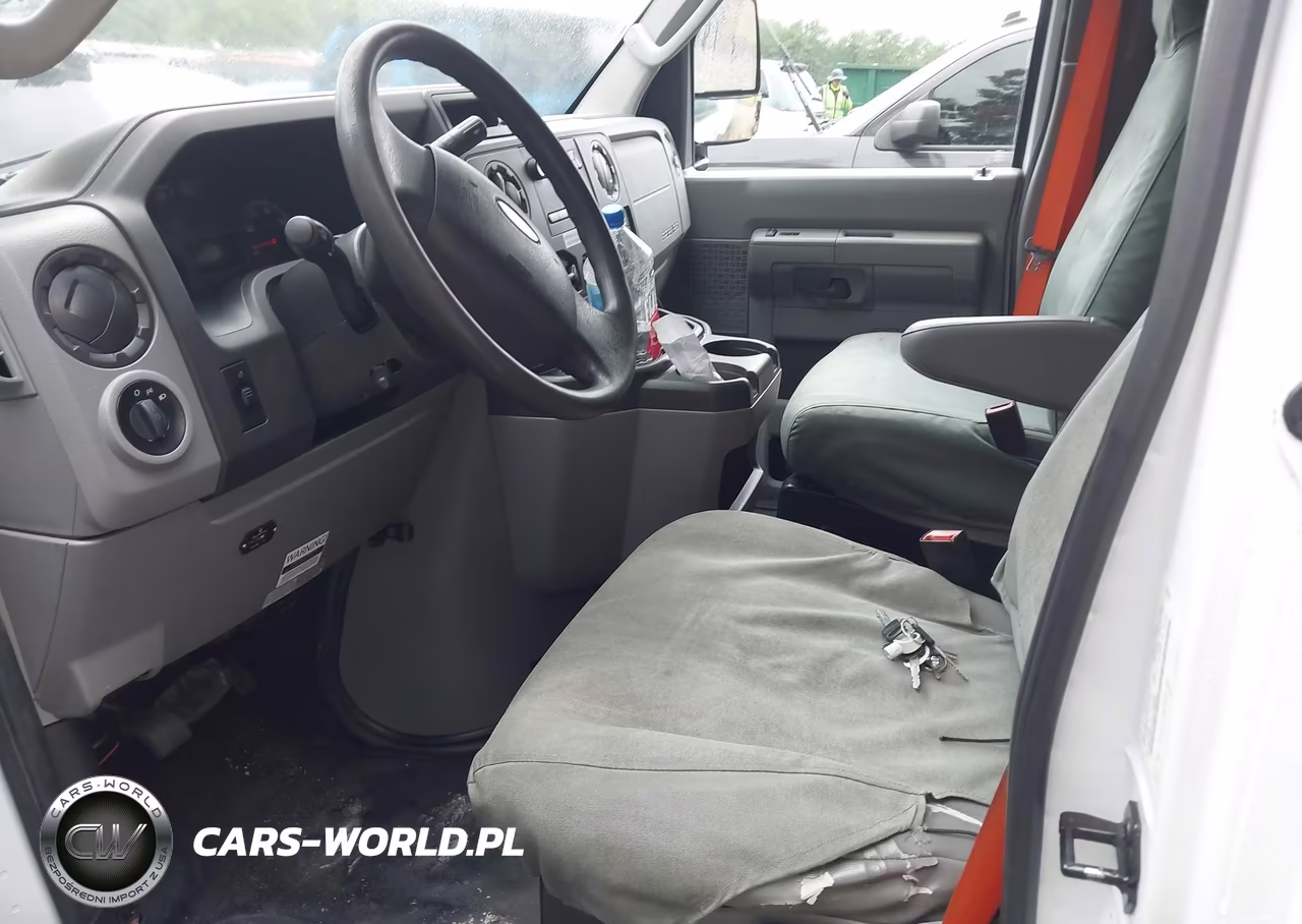 2018 Ford E-450 Cutaway VIN:1FDXE4FS2JDC25025 - 7