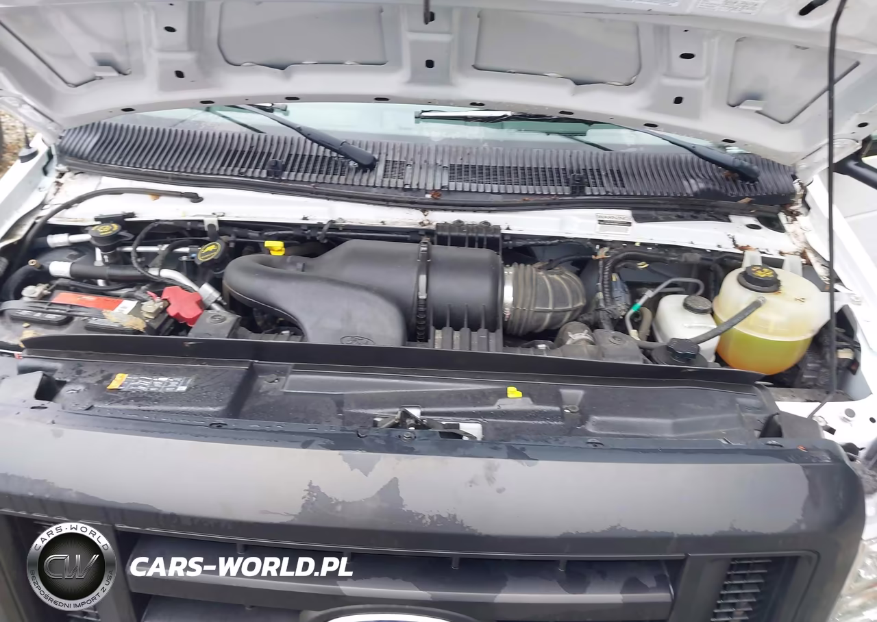 2018 Ford E-450 Cutaway VIN:1FDXE4FS2JDC25025 - 9