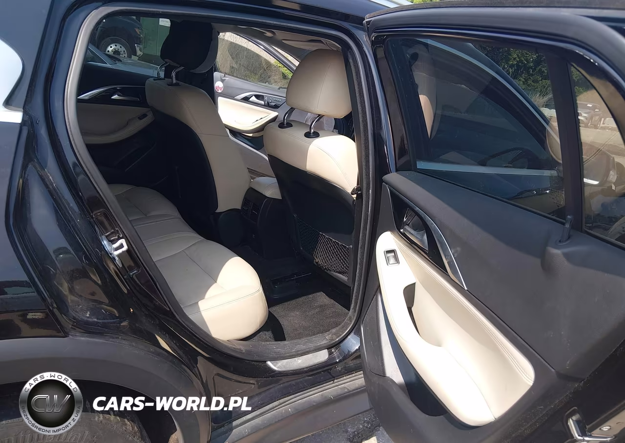 2018 Infiniti Qx30 Premium VIN:SJKCH5CR8JA045211 - 8
