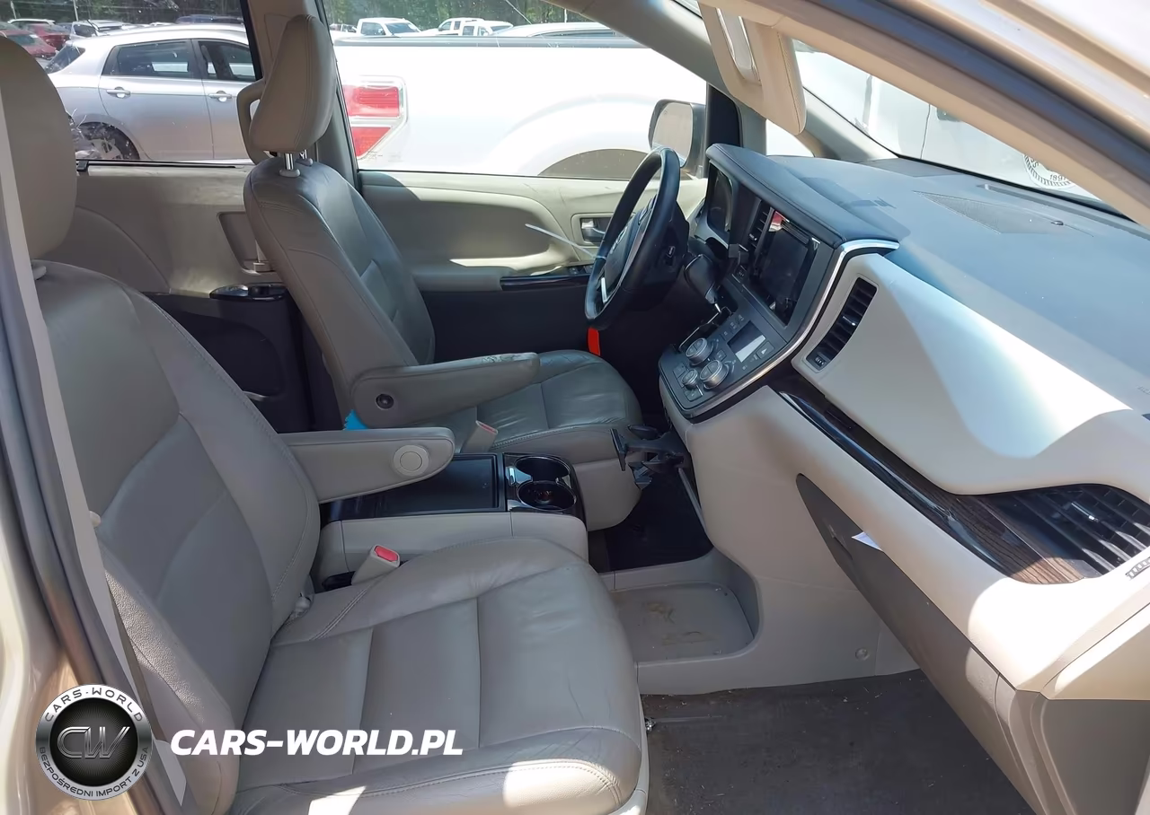 2017 Toyota Sienna Xle 8 Passenger VIN:5TDYZ3DC5HS820582 - 5