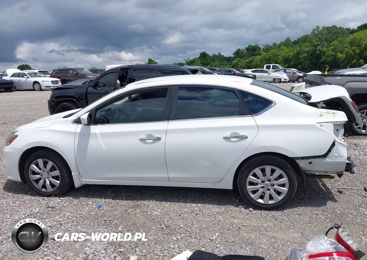 2019 Nissan Sentra S VIN:3N1AB7AP6KY231144 - 15