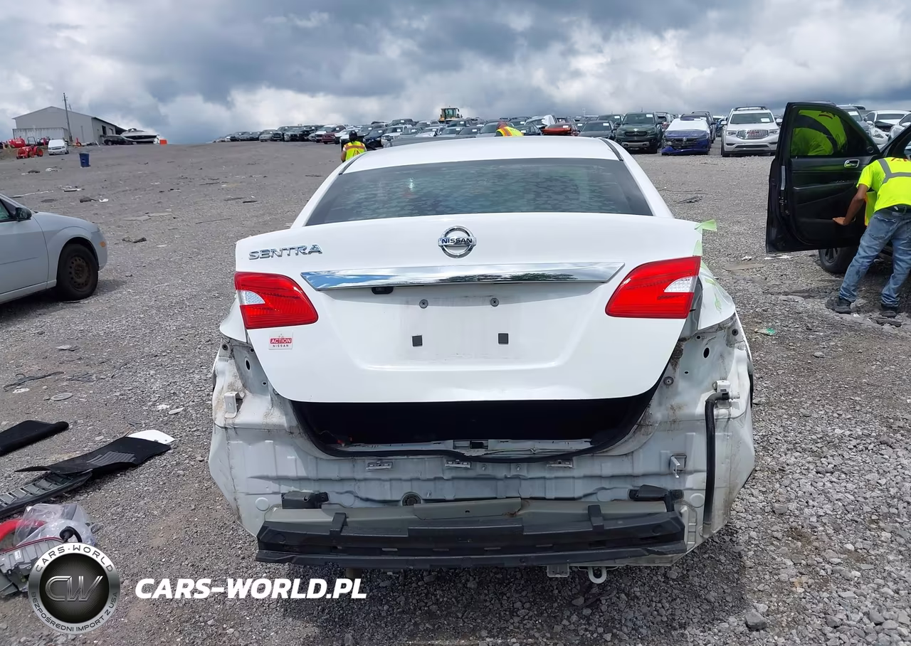 2019 Nissan Sentra S VIN:3N1AB7AP6KY231144 - 17