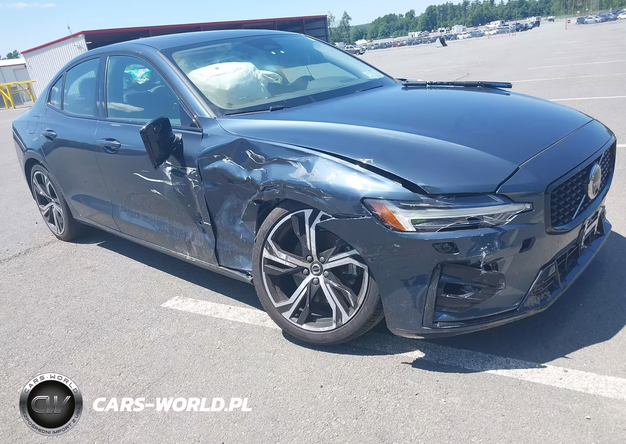2024 Volvo S60 B5 Plus Dark Theme VIN:7JRL12TL8RG295091 - 6