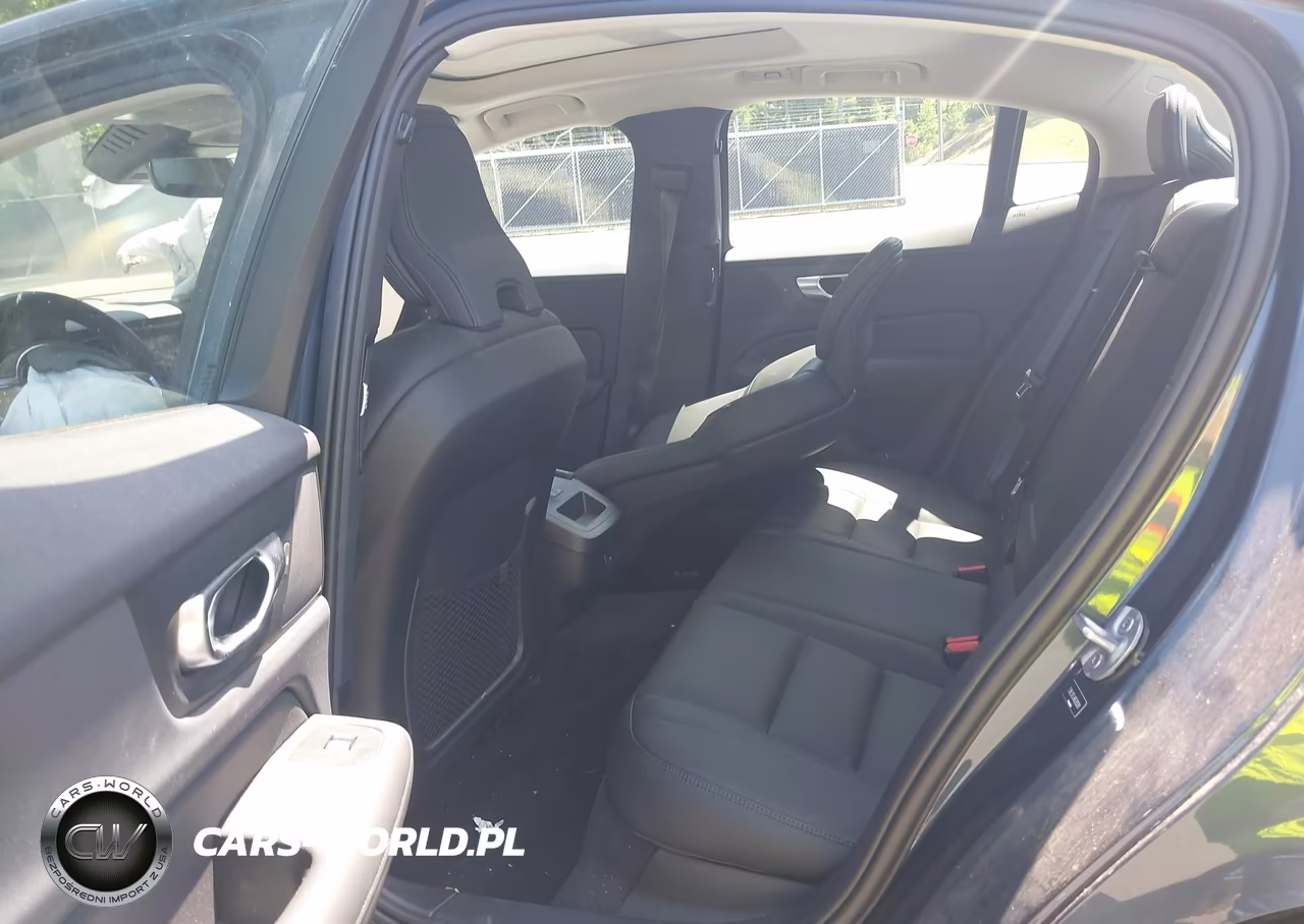 2024 Volvo S60 B5 Plus Dark Theme VIN:7JRL12TL8RG295091 - 8