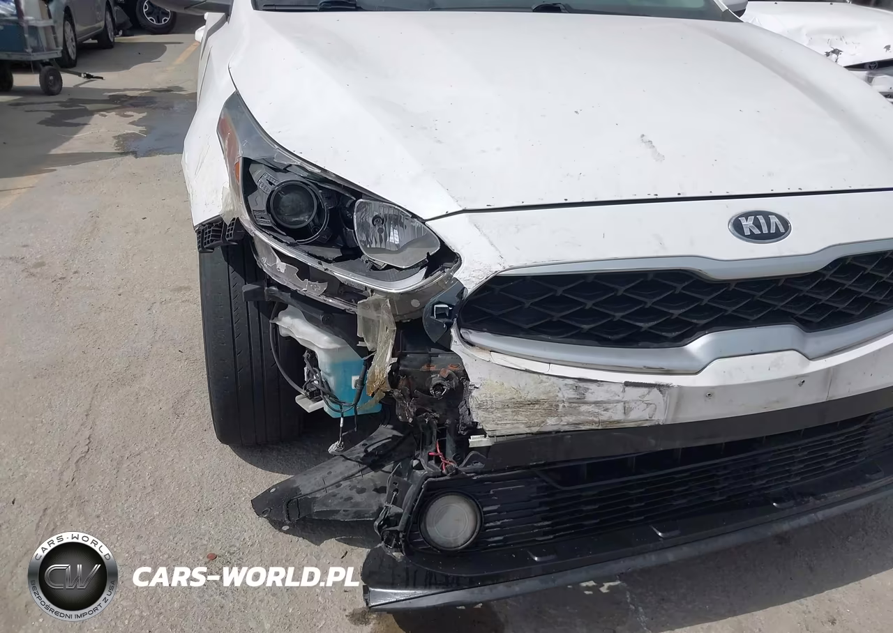 2021 Kia Forte Lxs VIN:3KPF24AD2ME403178 - 13