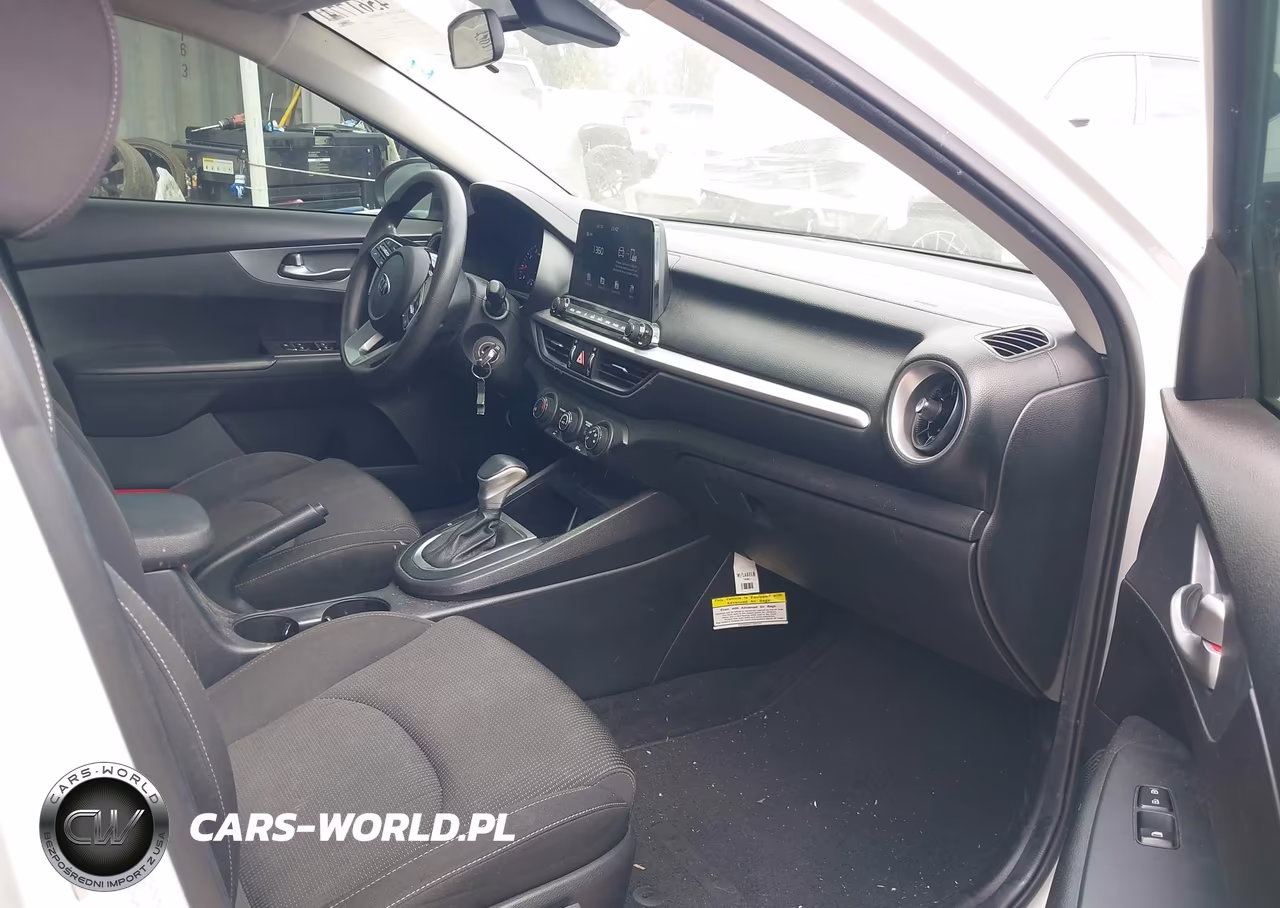 2021 Kia Forte Lxs VIN:3KPF24AD2ME403178 - 5