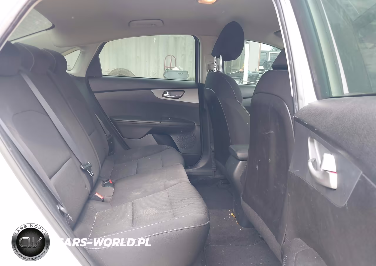 2021 Kia Forte Lxs VIN:3KPF24AD2ME403178 - 8